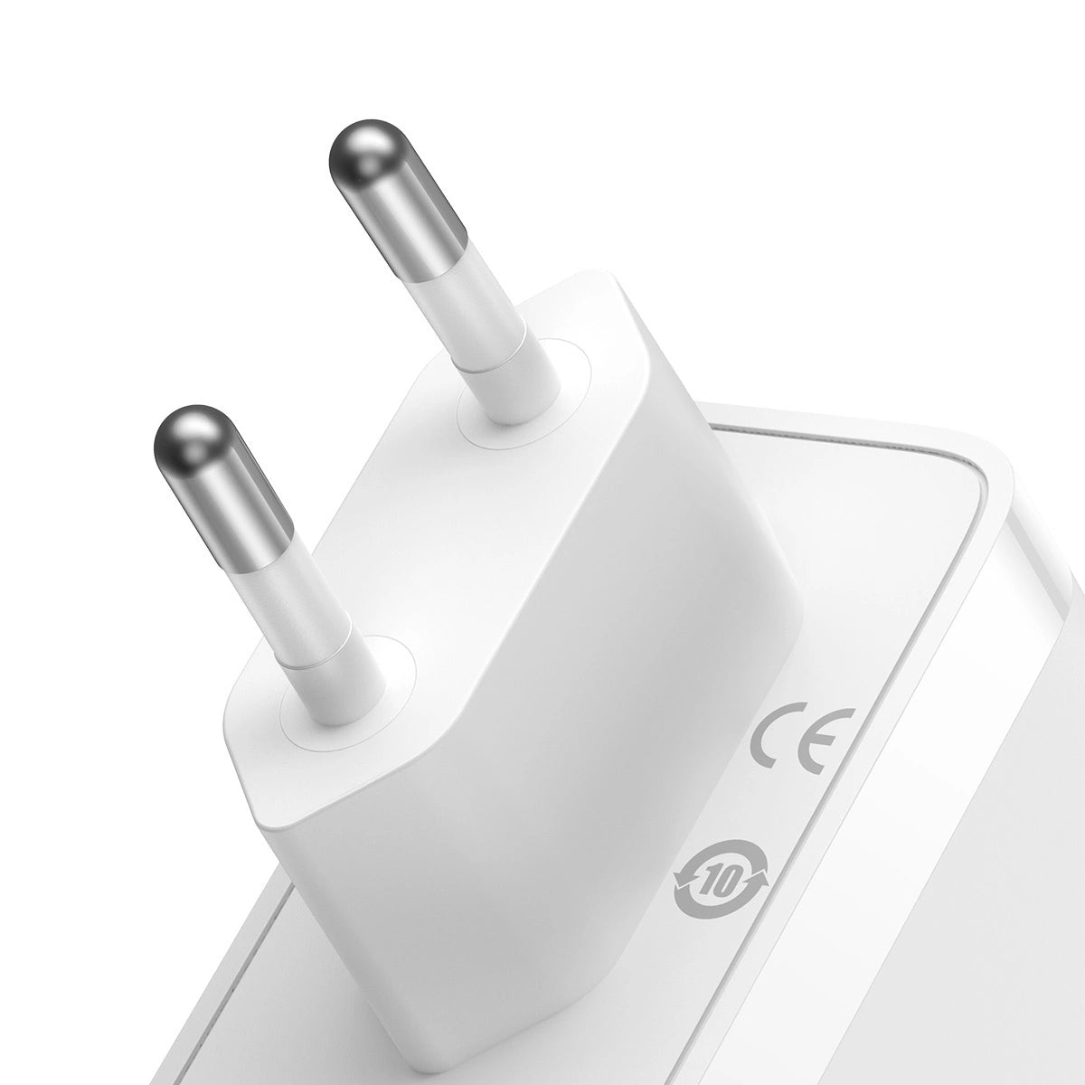 Baseus Chargeur Pro 2C+U 140W EU Blanc Avec Cable TYPE-C vers TYPE-C 240W 48V/5A 1M Blanc-ccgp100202